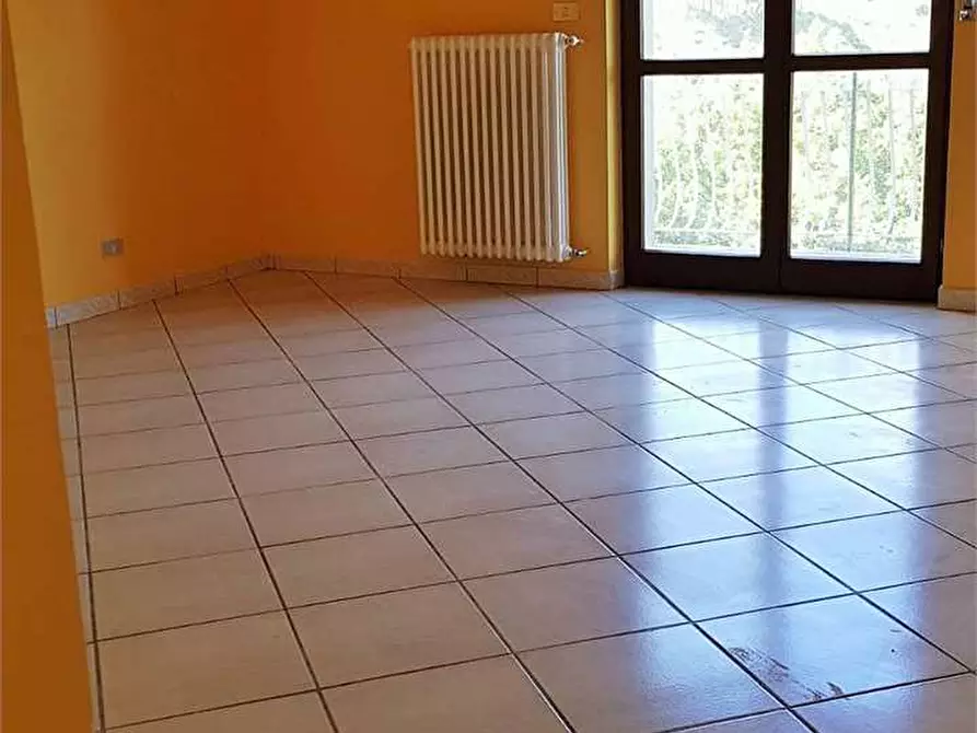Immagine 8 di Appartamento in affitto  in via antonio donato a Marcellinara