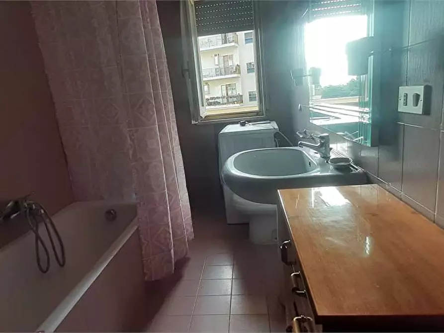 Immagine 13 di Appartamento in affitto  in via nicola misasi a Catanzaro
