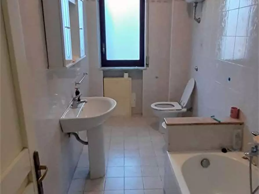 Immagine 10 di Appartamento in affitto  a Catanzaro