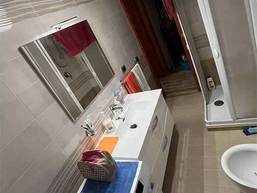 Immagine 14 di Appartamento in affitto  a Catanzaro