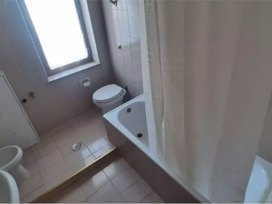 Immagine 11 di Bilocale in affitto  in via eraclea 7 a Catanzaro