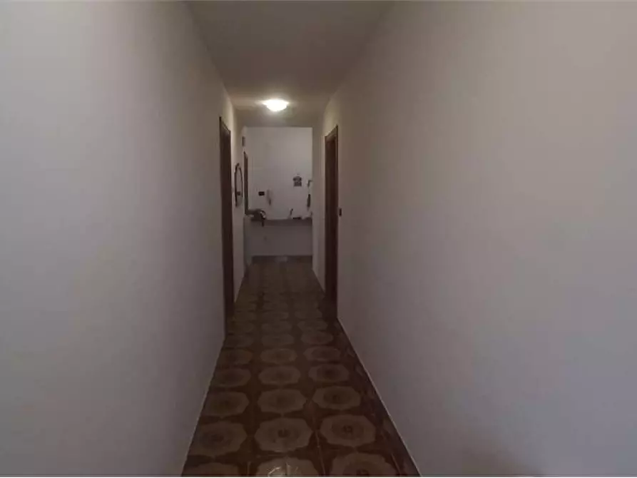 Immagine 15 di Appartamento in affitto  a Catanzaro