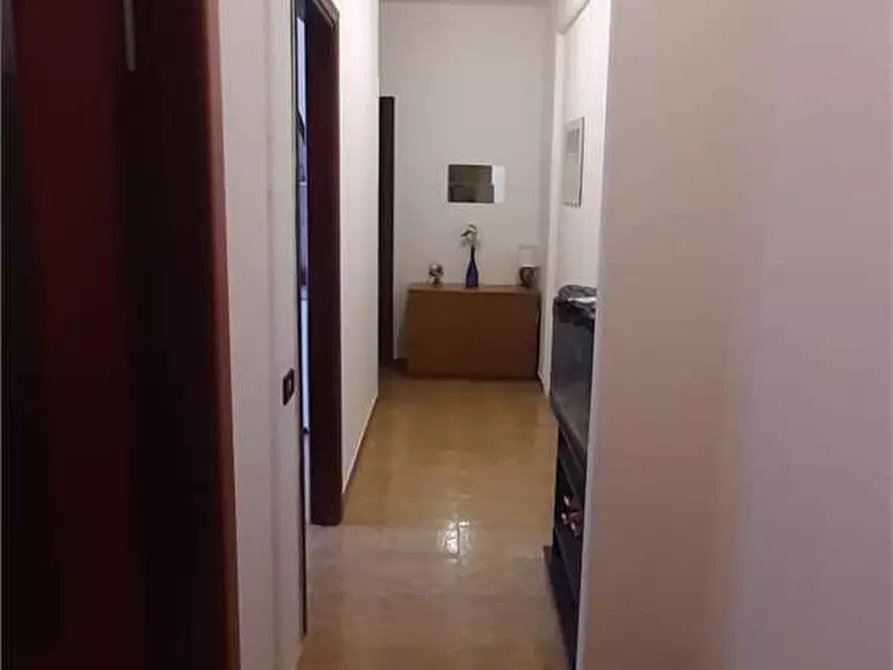 Immagine 5 di Appartamento in affitto  a Catanzaro