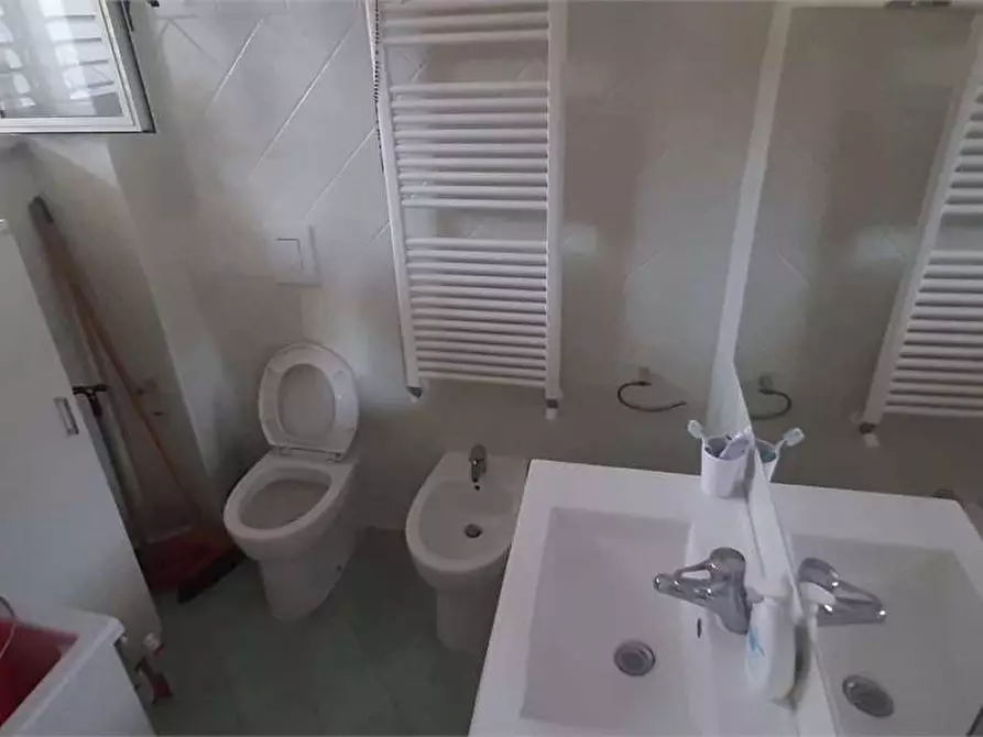 Immagine 8 di Appartamento in affitto  a Catanzaro