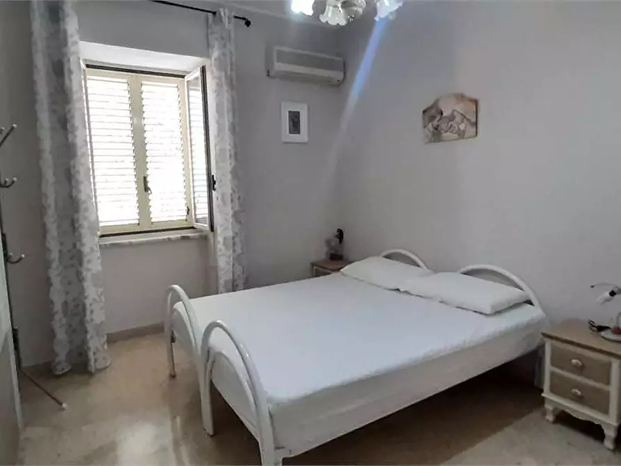 Immagine 6 di Appartamento in affitto  a Catanzaro