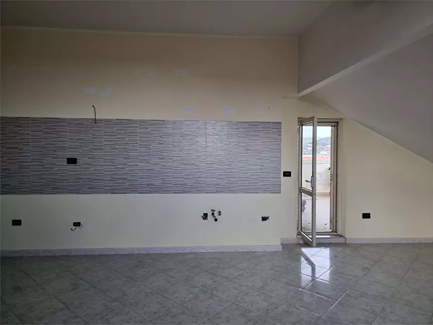 Immagine 2 di Appartamento in vendita  in Viale Magna Grecia  a Catanzaro