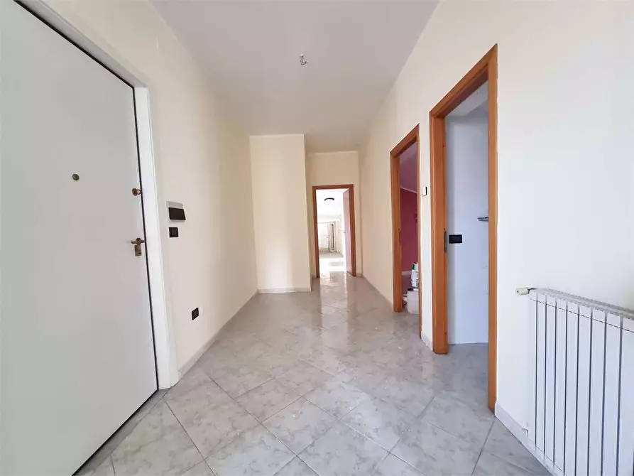 Immagine 5 di Appartamento in vendita  in Viale Magna Grecia  a Catanzaro