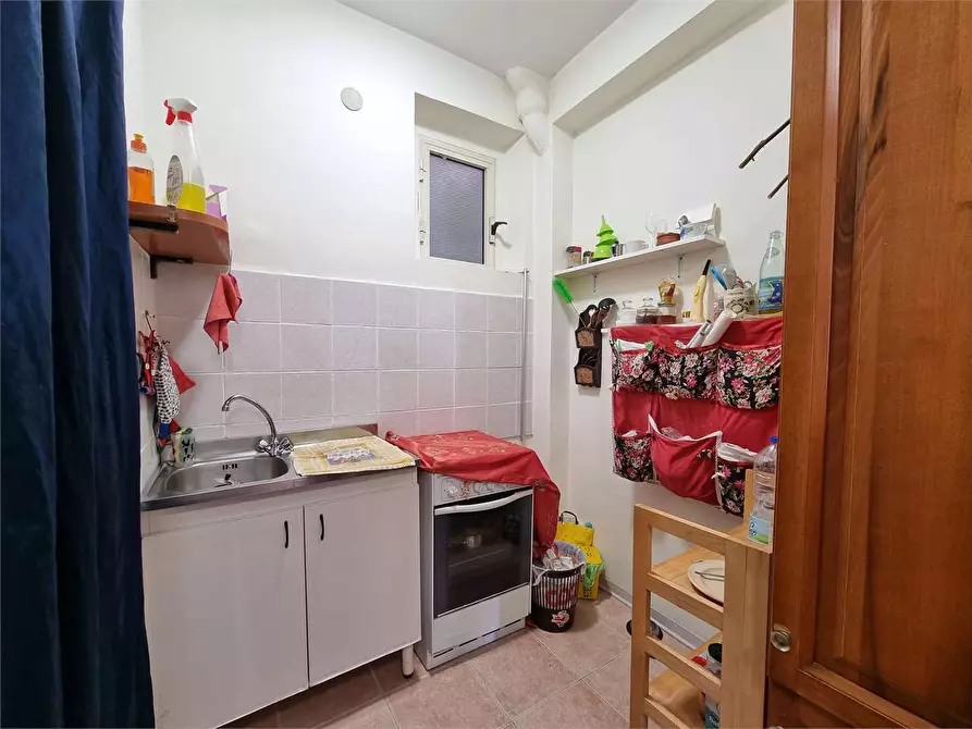 Immagine 3 di Appartamento in vendita  in VIA CARLO V 207 a Catanzaro