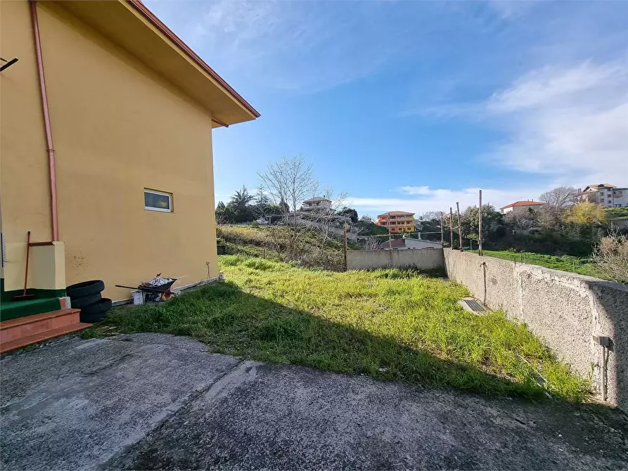 Immagine 33 di Villa in vendita  in via guseppe saragat  8 a Borgia