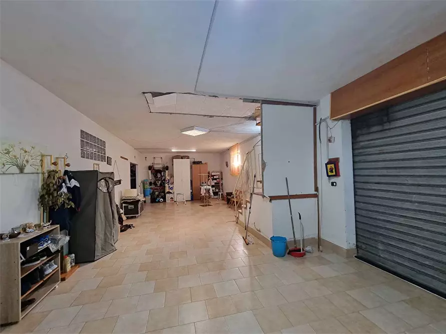 Immagine 39 di Villa in vendita  in via guseppe saragat  8 a Borgia