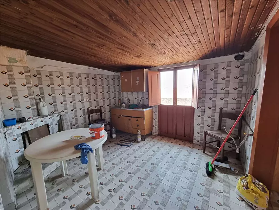 Immagine 2 di Casa indipendente in vendita  in VIA PACE  57 a Stalettì