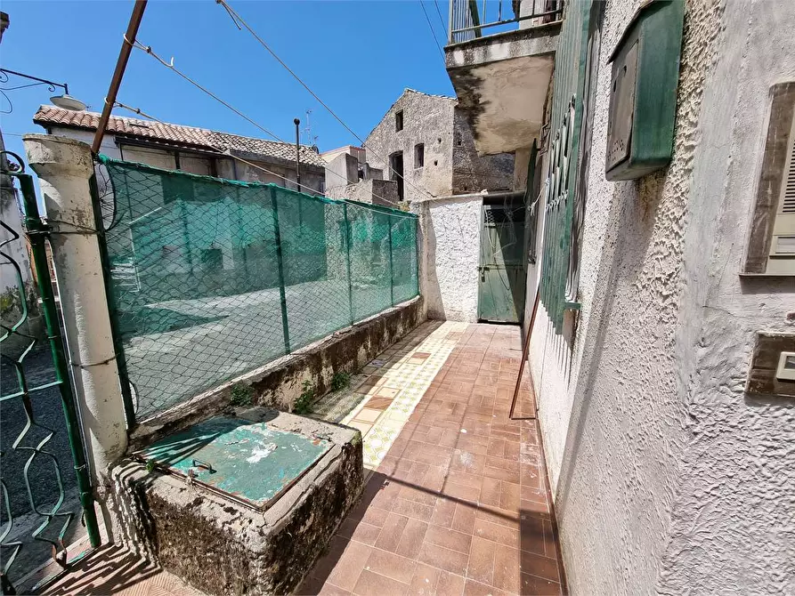 Immagine 22 di Casa indipendente in vendita  in VIA PACE  57 a Stalettì