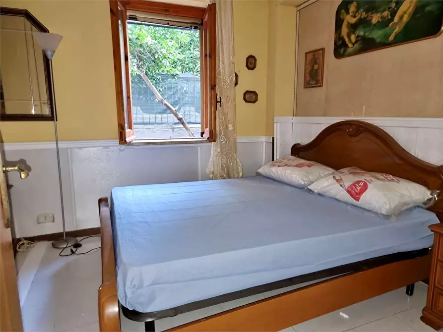 Immagine 11 di Appartamento in vendita  in Via delle Rose a Squillace