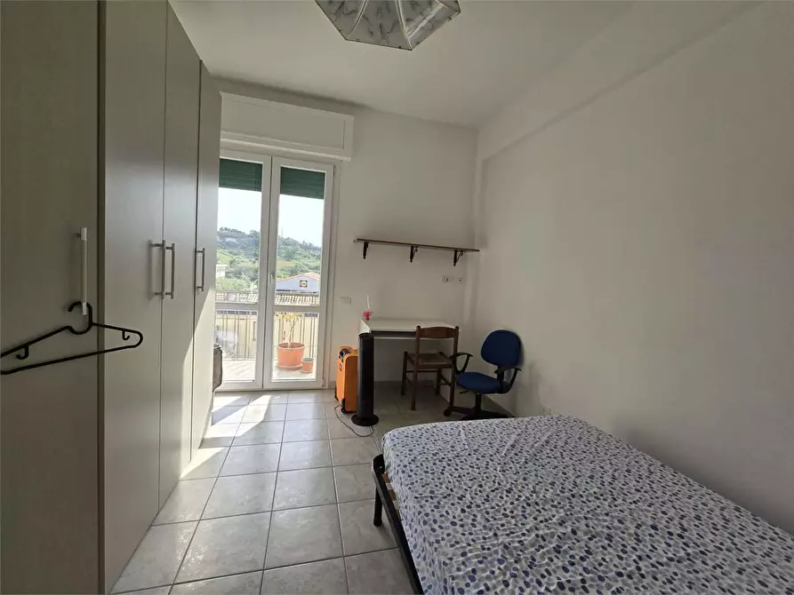 Immagine 4 di Trilocale in affitto  in Via Latina 20 a Catanzaro