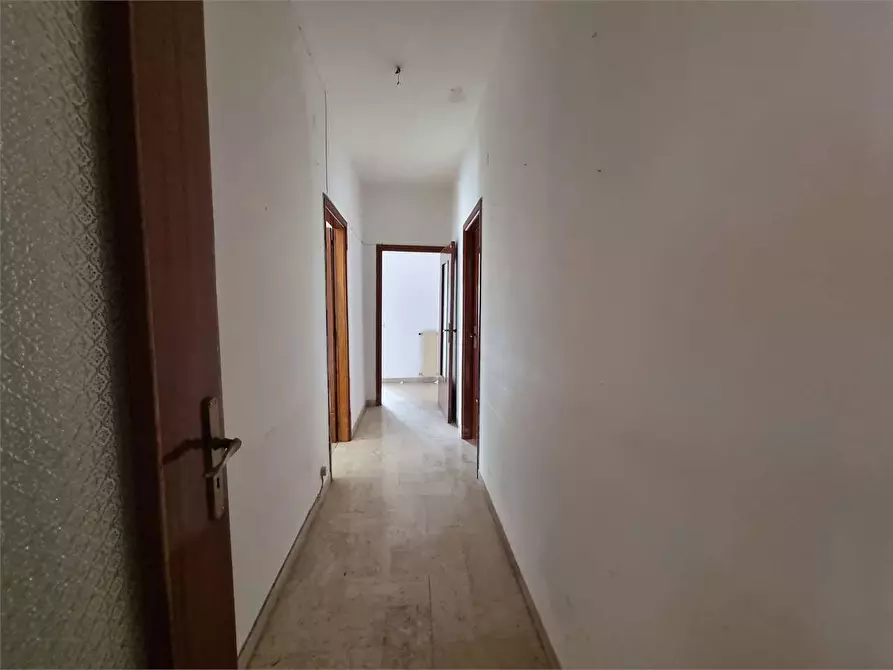 Immagine 17 di Appartamento in vendita  in via barrio  14 a Catanzaro