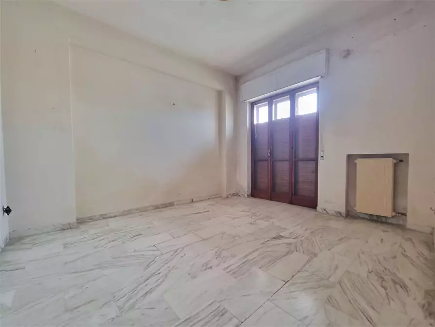 Immagine 21 di Appartamento in vendita  in via barrio  14 a Catanzaro