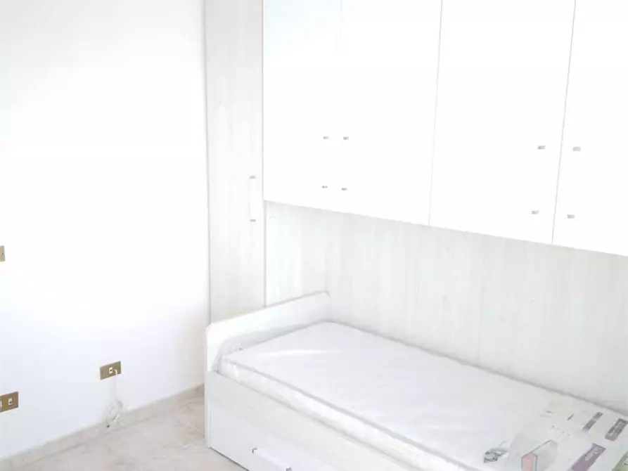 Immagine 11 di Quadrilocale in affitto  in Via Vincenzo Lauro 19 a Catanzaro