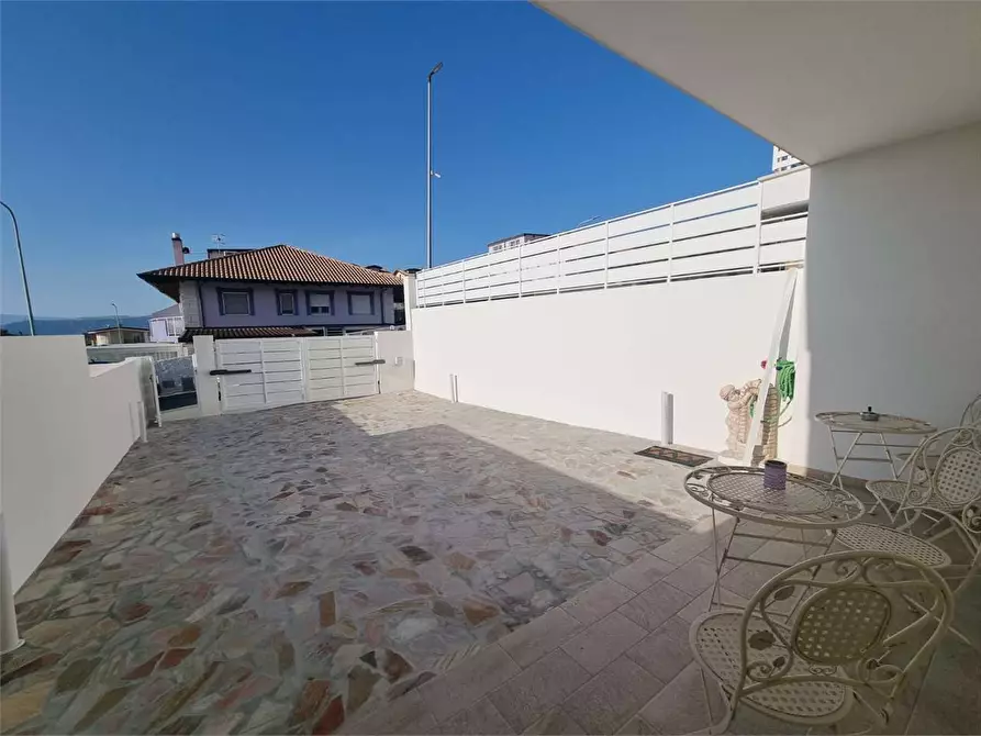 Immagine 11 di Appartamento in affitto  in Viale Crotone a Catanzaro