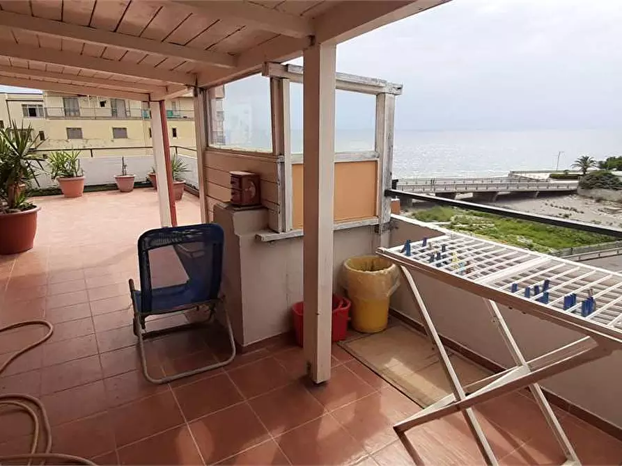 Immagine 14 di Appartamento in affitto  a Catanzaro