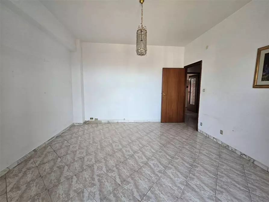 Immagine 12 di Appartamento in vendita  in Via SIRLETO 35 a Catanzaro