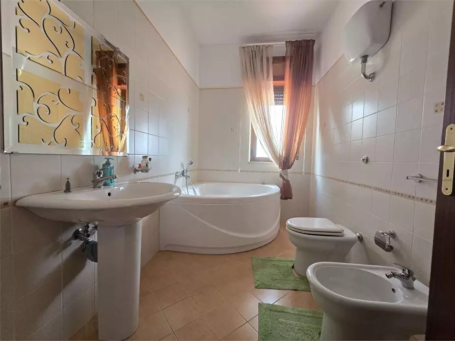 Immagine 10 di Appartamento in vendita  in Via bellino 64 a Catanzaro
