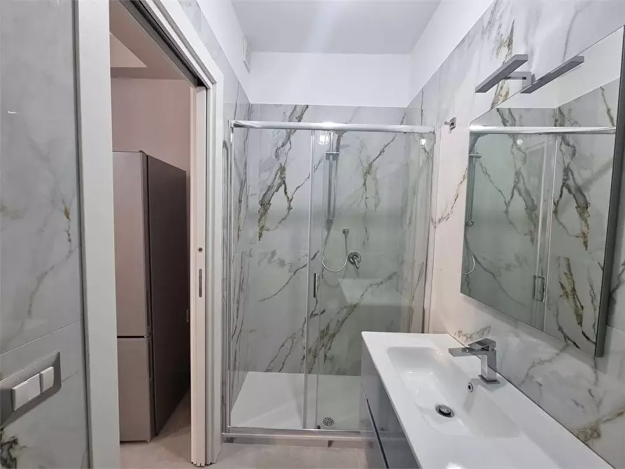 Immagine 9 di Appartamento in affitto  in VIA TORAZZO 6 a Catanzaro