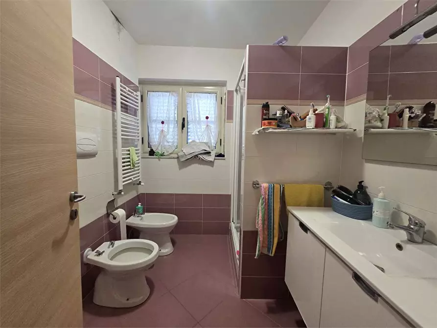 Immagine 8 di Appartamento in affitto  a Catanzaro