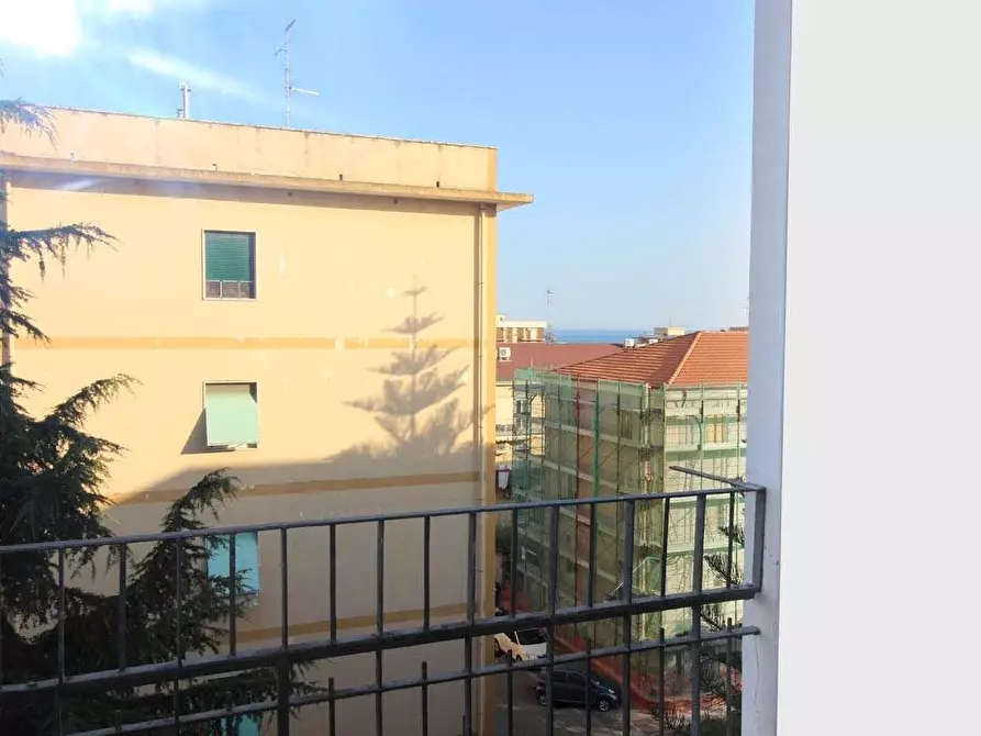 Immagine 8 di Trilocale in affitto  a Catanzaro