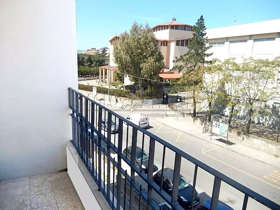 Immagine 6 di Trilocale in affitto  a Catanzaro