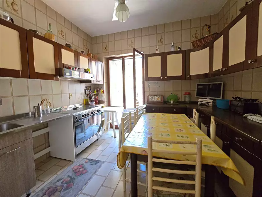 Immagine 16 di Appartamento in vendita  in Vicino a Piazzale Elvira Marincola Cattaneo 3 a Stalettì