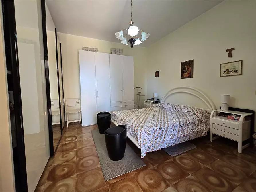 Immagine 23 di Appartamento in vendita  in Vicino a Piazzale Elvira Marincola Cattaneo 3 a Stalettì