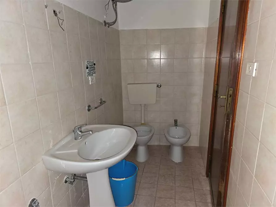 Immagine 15 di Appartamento in vendita  in vico III gradoni porta marina 1 a Catanzaro
