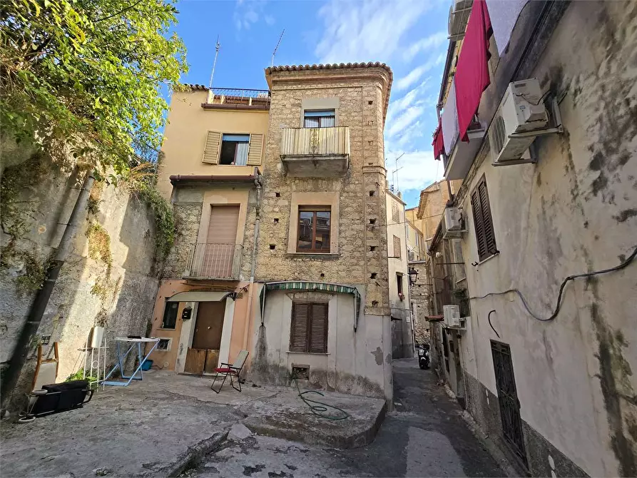 Immagine 2 di Appartamento in vendita  in vico III gradoni porta marina 1 a Catanzaro