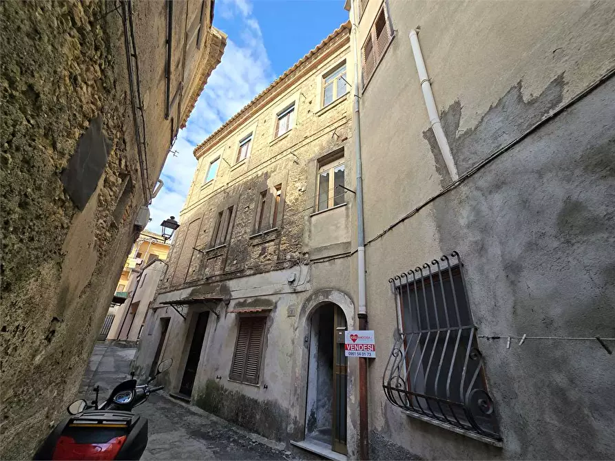 Immagine 29 di Appartamento in vendita  a Catanzaro