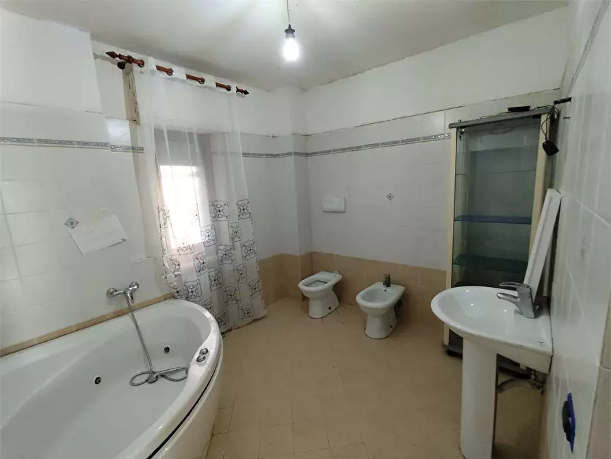 Immagine 7 di Appartamento in affitto  in Via Lungomare Stefano Pugliese 173 a Catanzaro