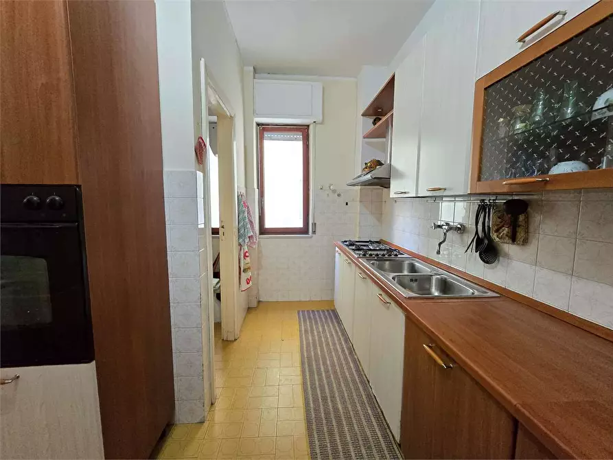 Immagine 12 di Appartamento in vendita  in Via Gioacchino da fiore  47 a Catanzaro