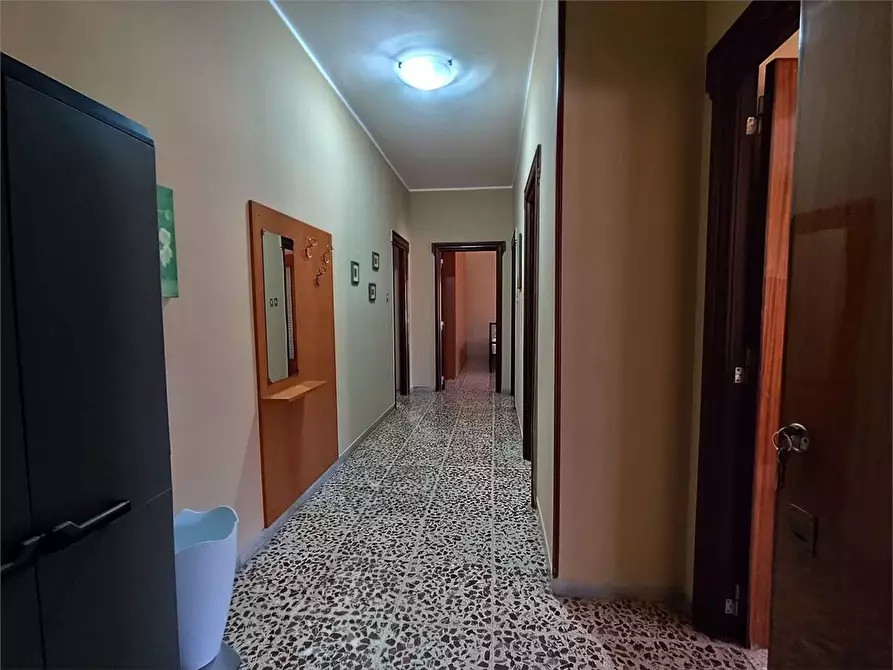 Immagine 2 di Trilocale in affitto  in Via dei crociati 11 a Catanzaro