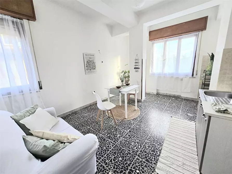 Immagine 5 di Appartamento in vendita  in Via risorgimento  1 a Catanzaro