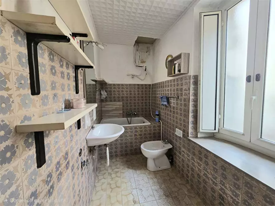Immagine 17 di Appartamento in vendita  in Via c canale franco 2 a Settingiano