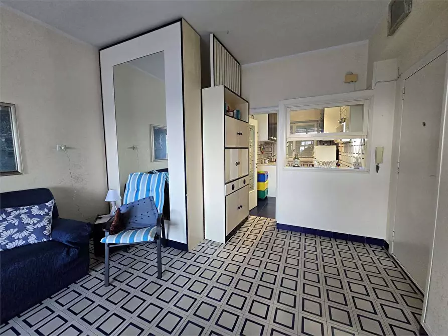 Immagine 9 di Appartamento in affitto  in Via lungomare  325 a Catanzaro