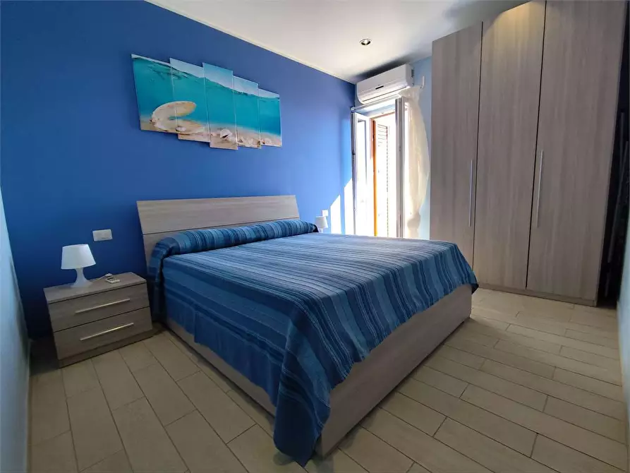 Immagine 3 di Appartamento in affitto  a Stalettì