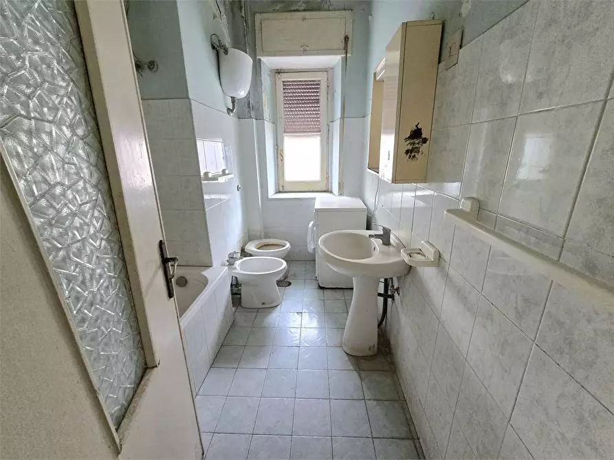 Immagine 13 di Quadrilocale in vendita  in VIA Emilia 26 a Catanzaro