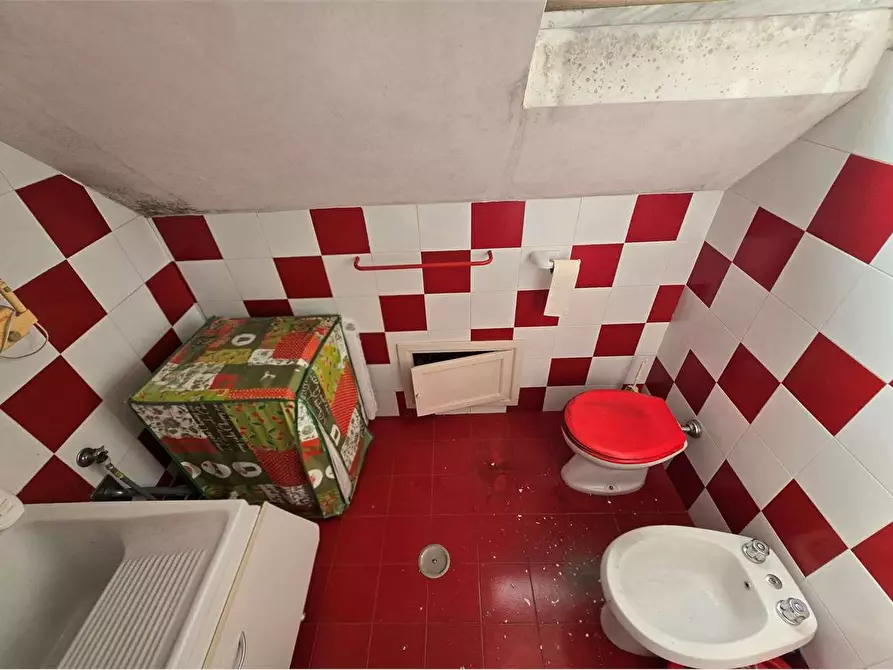 Immagine 11 di Appartamento in vendita  a Catanzaro