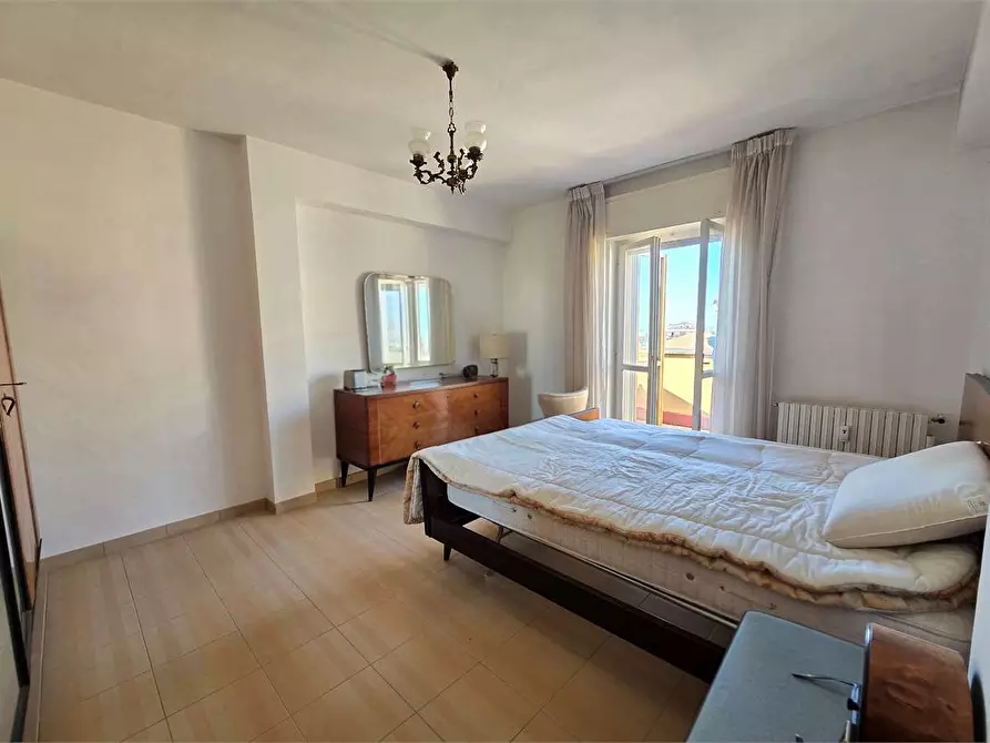 Immagine 22 di Appartamento in vendita  a Catanzaro