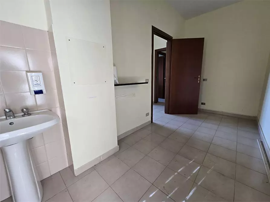 Immagine 14 di Appartamento in vendita  in Viale Pio X  196 a Catanzaro