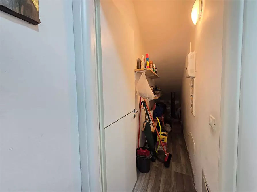 Immagine 21 di Casa bifamiliare in vendita  in traversa via trapani a Catanzaro