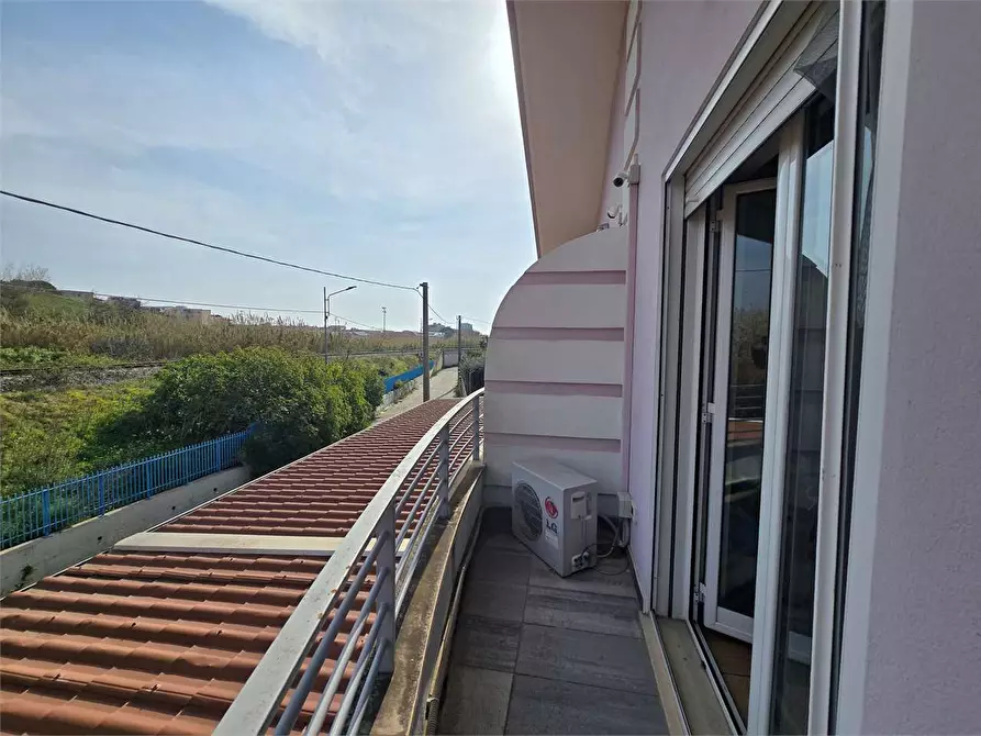 Immagine 27 di Casa bifamiliare in vendita  in traversa via trapani a Catanzaro