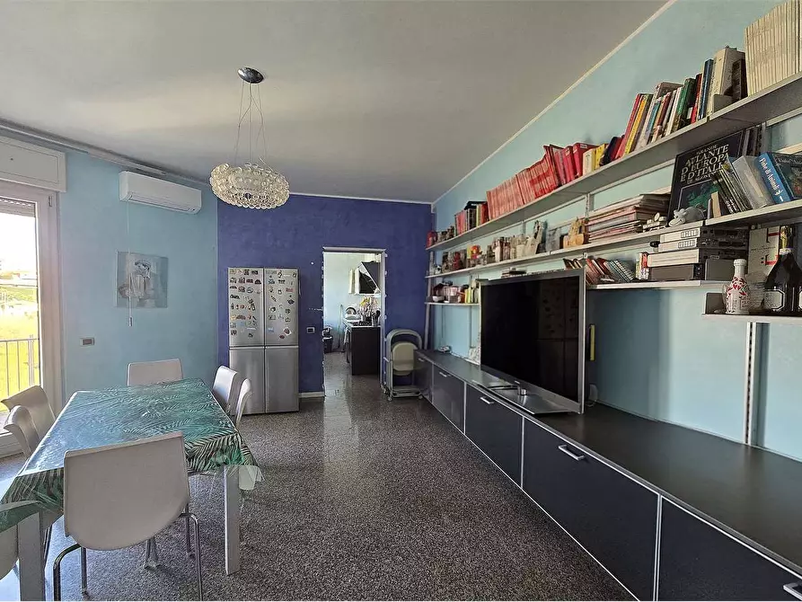 Immagine 11 di Attico in vendita  in VIA BAARLAM DA SEMINARA a Catanzaro