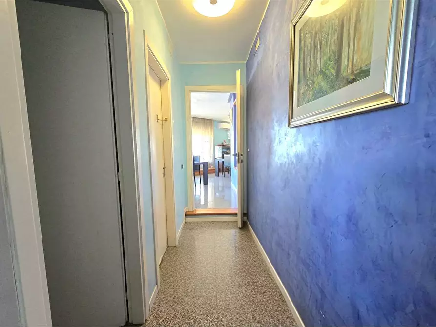 Immagine 37 di Attico in vendita  in VIA BAARLAM DA SEMINARA a Catanzaro