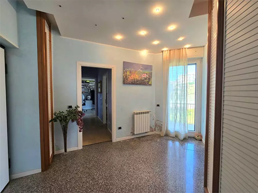 Immagine 39 di Attico in vendita  in VIA BAARLAM DA SEMINARA a Catanzaro